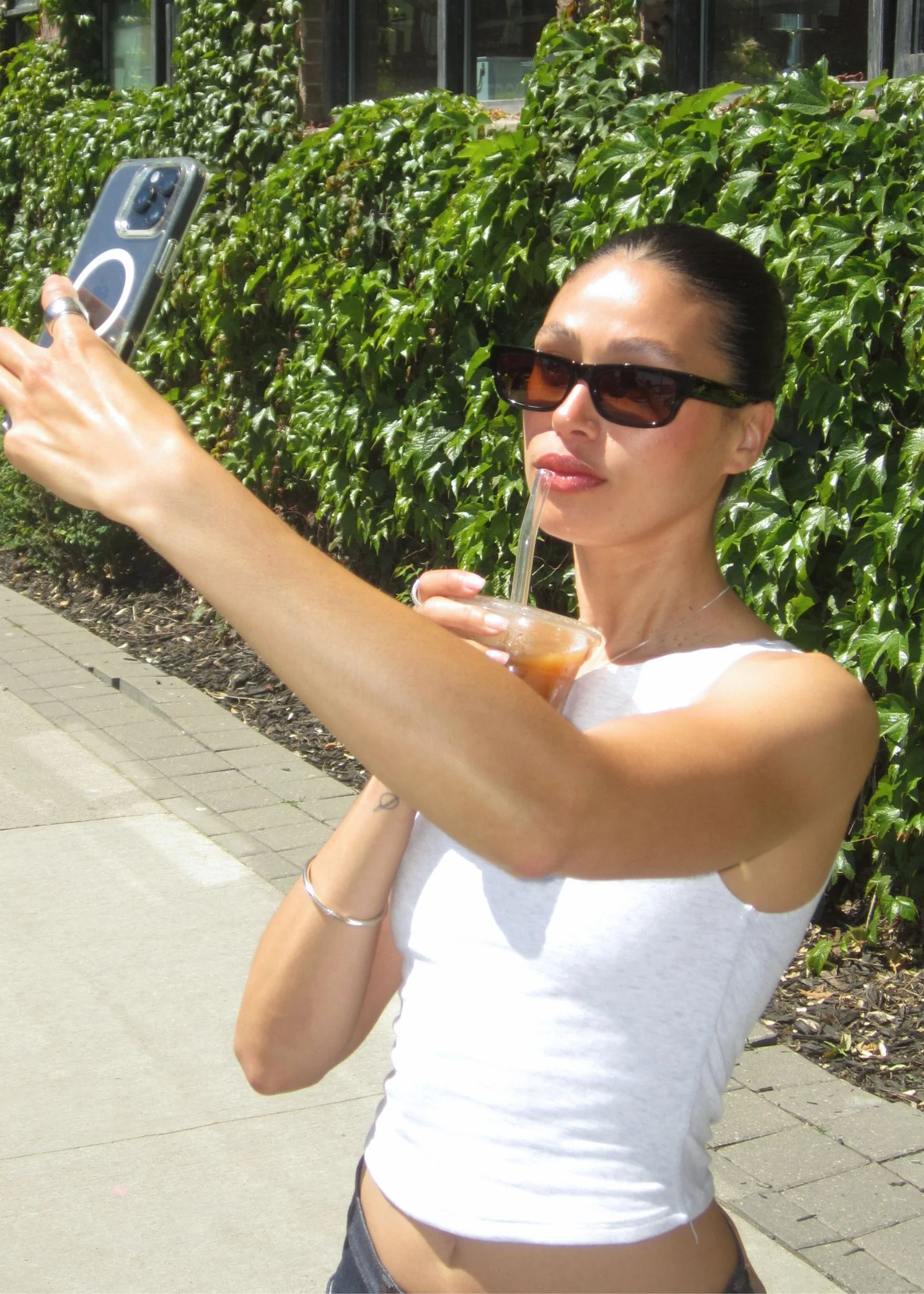 Haven Sunglasses in Black - Image 3